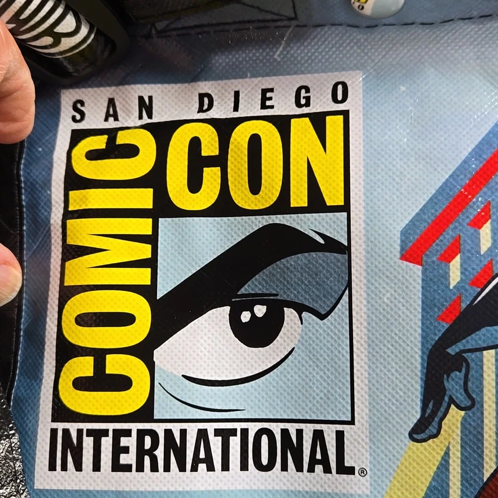 Comic Con EXCLUSIVE Vinyl Canvas Tote  with 